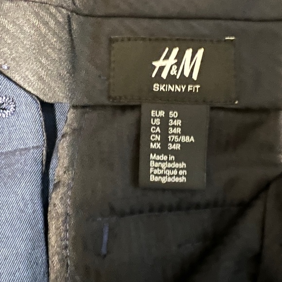 H&M men’s dress pants - Picture 3 of 3